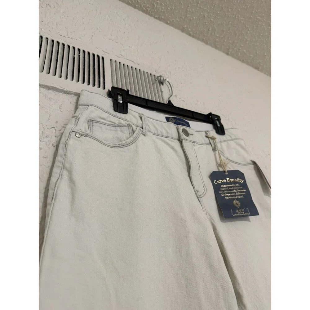 Democracy AB Solution Mold &hold long Bermuda Denim Shorts 10 petite NWT